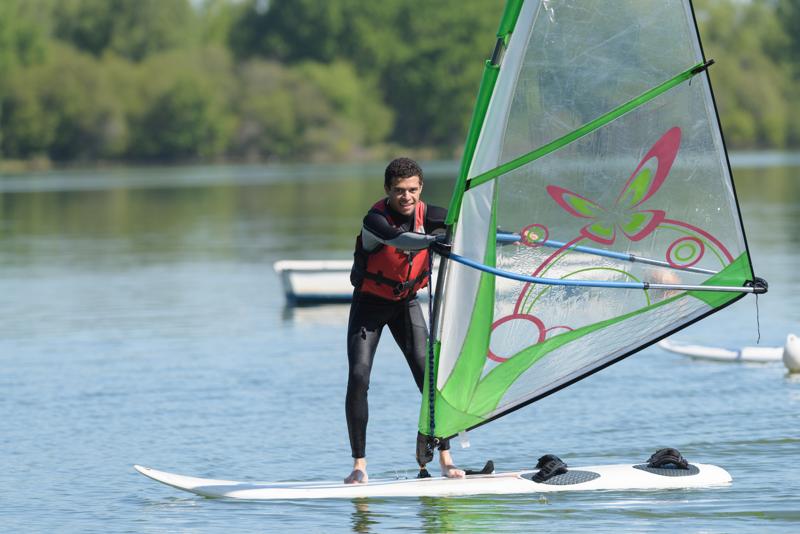 sprachaufenthalt-schweiz-lausanne-windsurfen Sprachaufenthalt Schweiz, Lausanne - Windsurfen