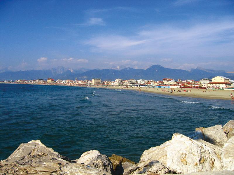 sprachaufenthalt-italien-viareggio-strand Sprachaufenthalt Italien, Viareggio - Strand