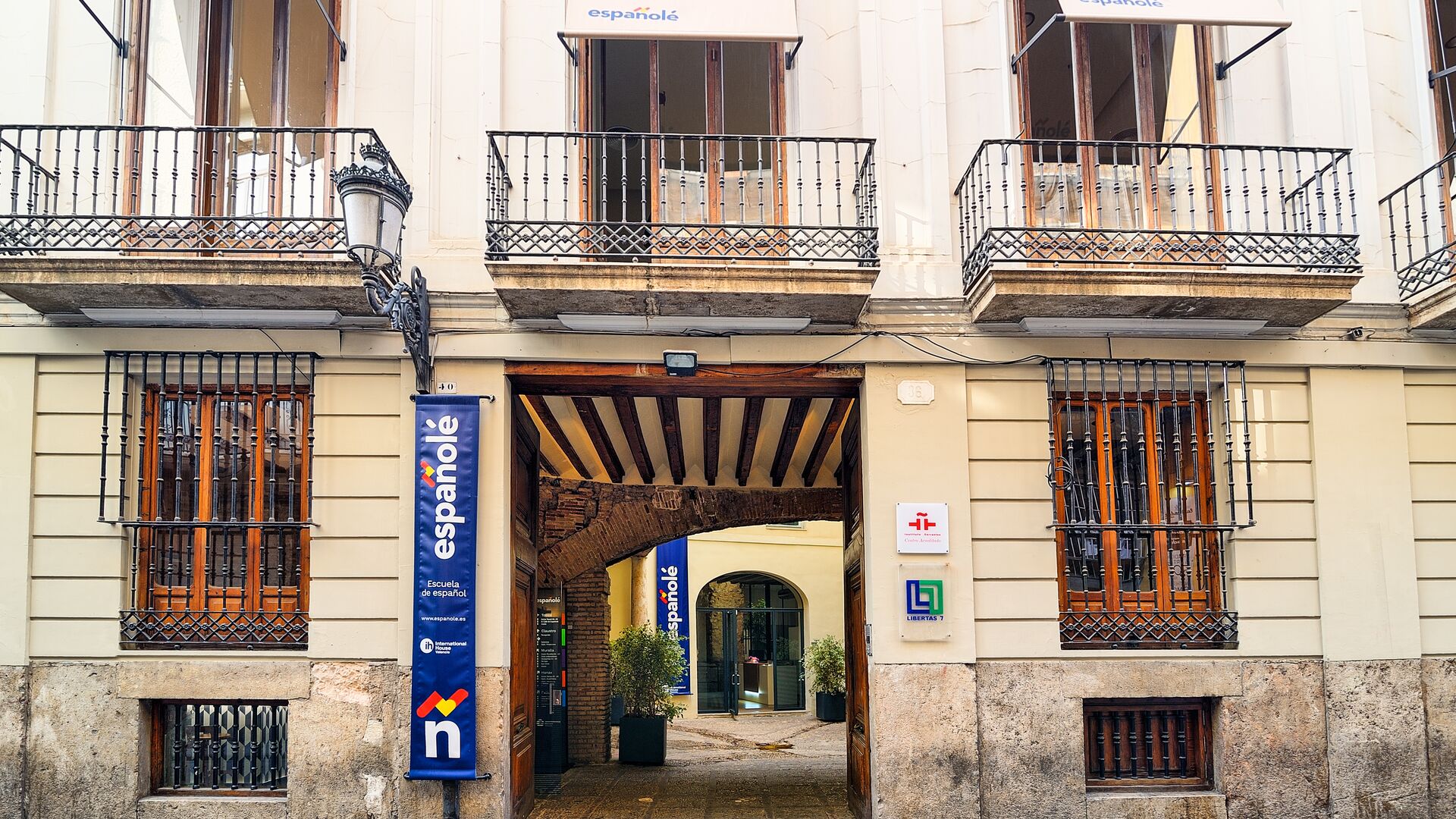 sprachaufenthalt-spanien-valencia-espanole-international-house-building-01 Sprachaufenthalt Sprachreise Spanisch Spanien in Valencia Espagnole International House