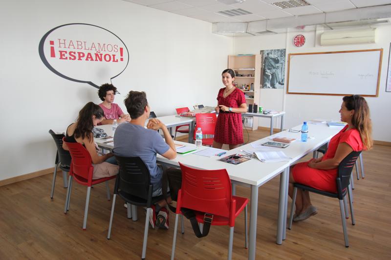 sprachaufenthalt-spanien-teneriffa-fuinternationalacademytenerife-lektionen03 Sprachaufenthalt Spanien, Teneriffa - FU International Academy Tenerife - Lektionen