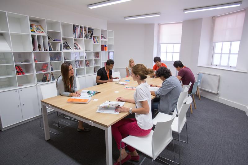séjourlinguistique-angleterre-london-staffordhouselondon-classe Séjour linguistique Angleterre, London – Stafford House - Classe