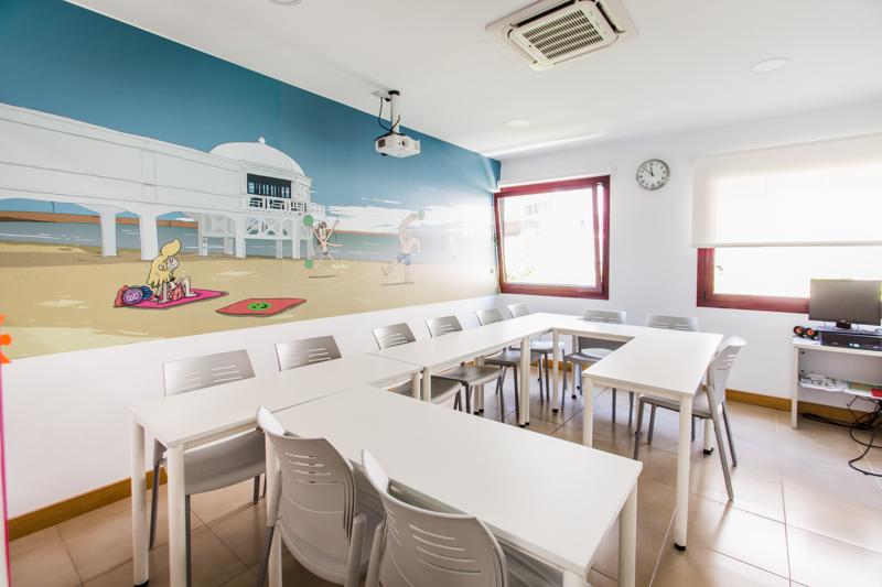 sprachaufenthalt-spanien-cádiz-cliccádiz-klassenzimmer Sprachaufenthalt Spanien, Cádiz, CLIC Cádiz - Klassenzimmer