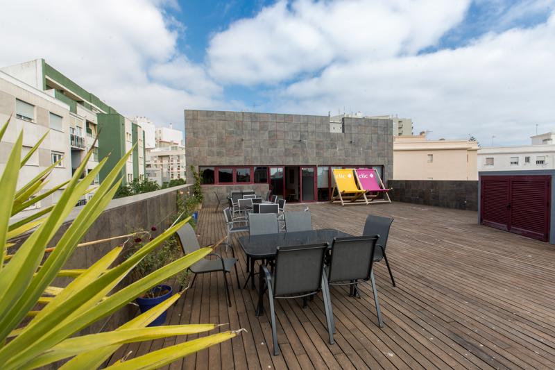 sprachaufenthalt-spanien-cádiz-cliccádiz-terrasse Sprachaufenthalt Spanien, Cádiz, CLIC Cádiz - Terrasse