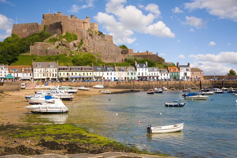 sprachaufenthalt-england-jersey-schloss Sprachaufenthalt England, Jersey - Schloss