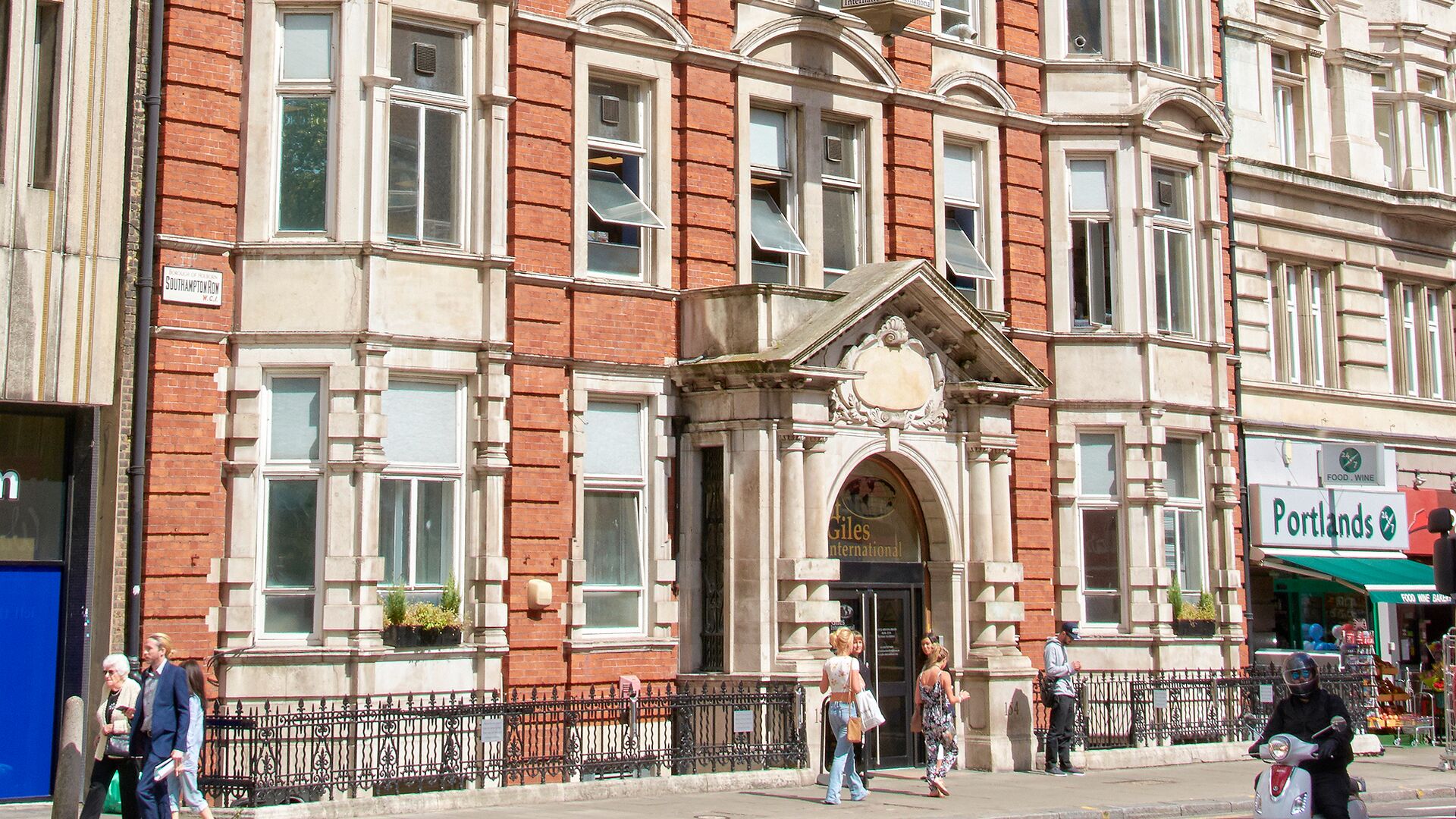 sprachaufenthalt-england-london-stgileslondoncentral-schule Sprachaufenthalt England, London - St Giles London Central - Schule