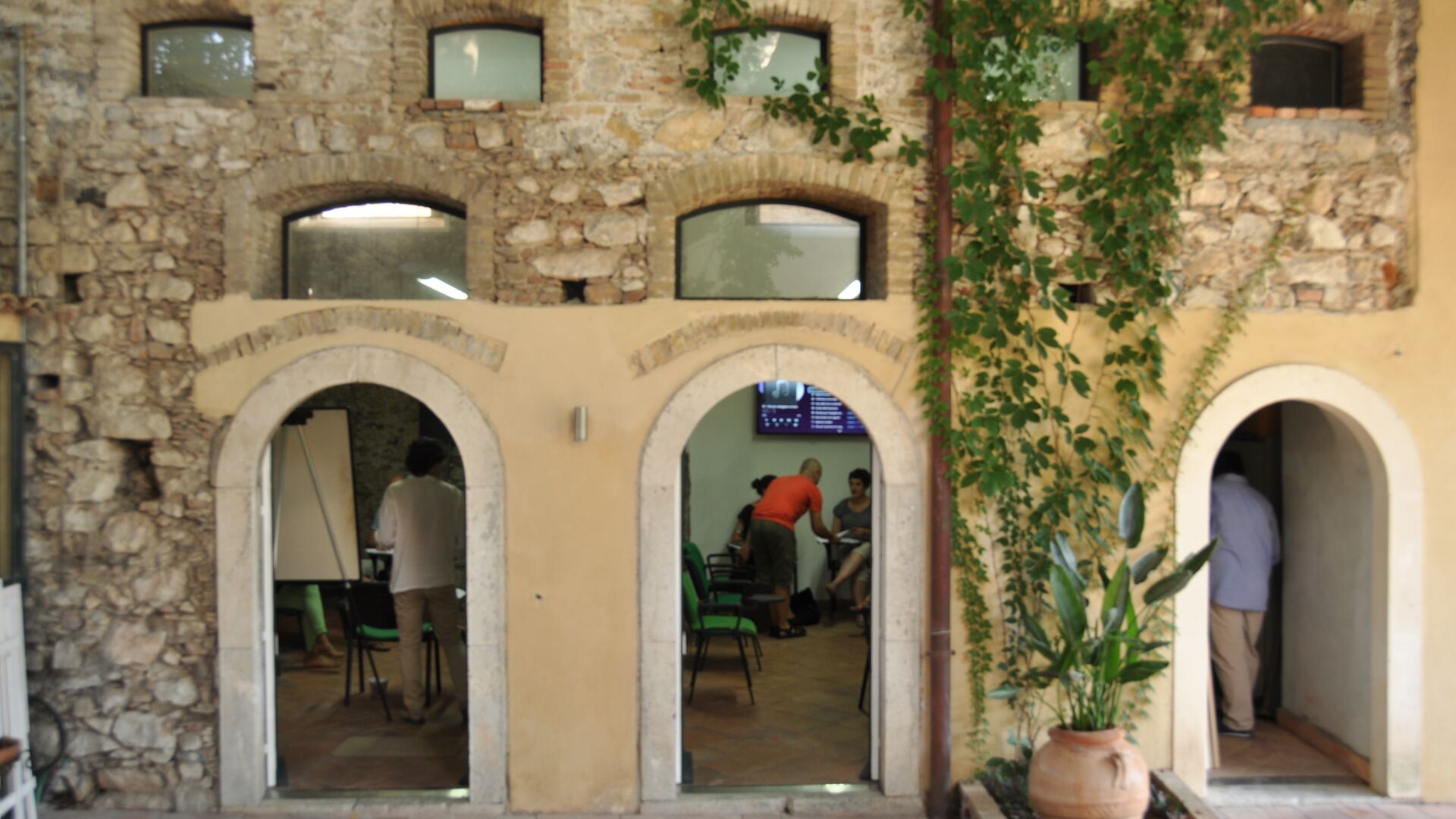sprachaufenthalt-italien-taormina-babiloniataormina-schule Sprachaufenthalt Italien, Taormina - Babilonia Taormina - Schule