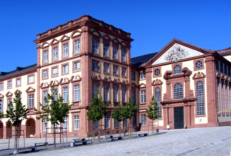 sprachaufenthalt-deutschland-mannheim-schloss Sprachaufenthalt Deutschland, Mannheim - Schloss