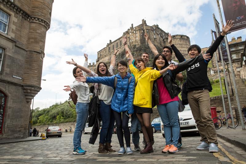 sprachaufenthalt-england-edinburgh-ces-studenten Sprachaufenthalt England, Edinburgh - CES Edinburgh - Studenten